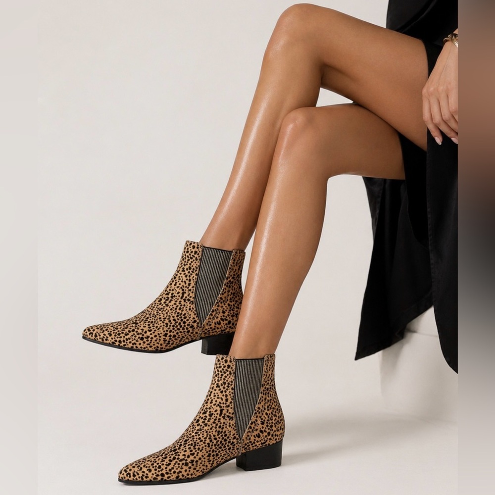 Leopard Print Chelsea Ankle Boots - Tan/Black